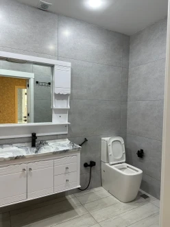 Satılır yeni tikili 3 otaqlı 143 m², İnşaatçılar m.-5