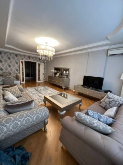 Satılır yeni tikili 3 otaqlı 147 m², Elmlər Akademiyası m.-3