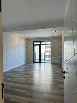 Satılır yeni tikili 3 otaqlı 143 m², İnşaatçılar m.-9