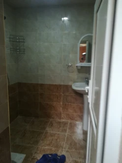 İcarə ev/villa 2 otaqlı 50 m², İnşaatçılar m.-7