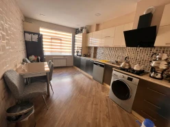 Satılır yeni tikili 3 otaqlı 112 m², İnşaatçılar m.-2