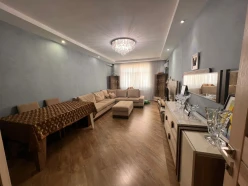 Satılır yeni tikili 3 otaqlı 112 m², İnşaatçılar m.-4