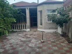 Satılır ev/villa 3 otaqlı 110 m², Azadlıq prospekti m.-33