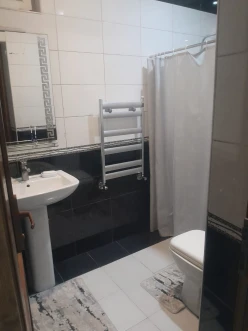 Satılır ev/villa 3 otaqlı 110 m², Azadlıq prospekti m.-18