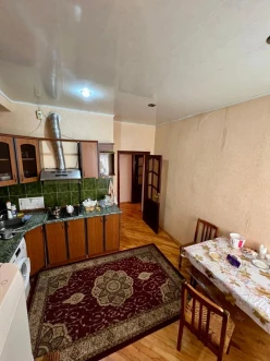 Satılır yeni tikili 2 otaqlı 85 m², Azadlıq prospekti m.-6