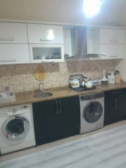 Satılır ev/villa 3 otaqlı 110 m², Azadlıq prospekti m.-44