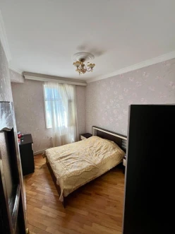 Satılır yeni tikili 2 otaqlı 85 m², Azadlıq prospekti m.-3