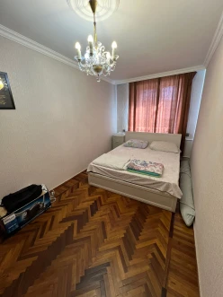 İcarə köhnə tikili 3 otaqlı 75 m², İnşaatçılar m.-3