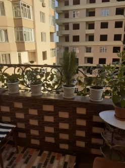 Satılır yeni tikili 2 otaqlı 56 m²,  İnşaatçılar m.-7