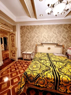 Satılır yeni tikili 4 otaqlı 250 m²,  İnşaatçılar m.-15