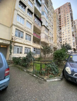 Satılır yeni tikili 2 otaqlı 85 m²,  İnşaatçılar m.-3