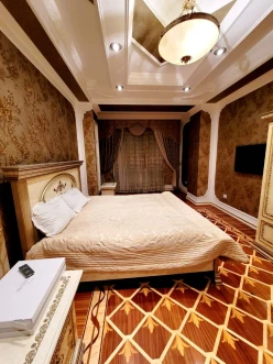 Satılır yeni tikili 4 otaqlı 250 m²,  İnşaatçılar m.-6