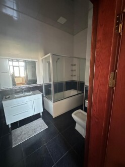 Satılır yeni tikili 4 otaqlı 200 m²,  Nəsimi-8