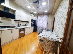 Satılır yeni tikili 2 otaqlı 70 m², Neftçilər m.-6