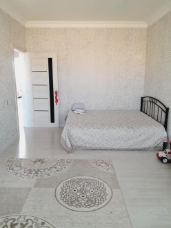 Satılır yeni tikili 3 otaqlı 55 m², İnşaatçılar m.-4