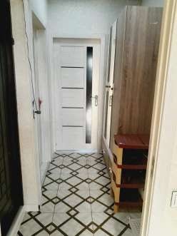 Satılır yeni tikili 3 otaqlı 55 m², İnşaatçılar m.-15