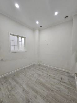 İcarə obyekt 180 m²,  Şah İsmayıl Xətai m.-16