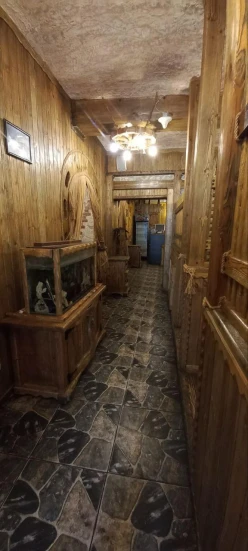 Satılır obyekt 190 m²,  İnşaatçılar m.-11