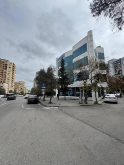 İcarə obyekt 400 m²,  20 yanvar m.-22