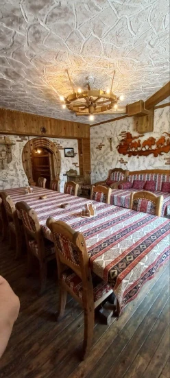 Satılır obyekt 190 m²,  İnşaatçılar m.-7