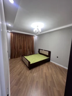İcarə köhnə tikili 2 otaqlı 60 m²,  İnşaatçılar m.
