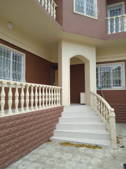 Satılır ev/villa 5 otaqlı 300 m², Badamdar q.-3