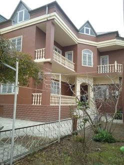 Satılır ev/villa 5 otaqlı 300 m², Badamdar q.