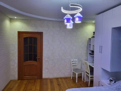Satılır yeni tikili 3 otaqlı 107 m², Avtovağzal m.-6