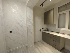 Satılır yeni tikili 3 otaqlı 70 m²,  İnşaatçılar m.-8