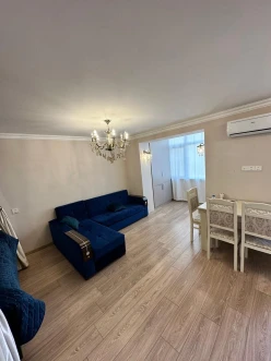 Satılır köhnə tikili 1 otaqlı 40 m²,  Elmlər Akademiyası m.-6