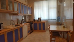 İcarə yeni tikili 4 otaqlı 150 m²,  28 May m.-5