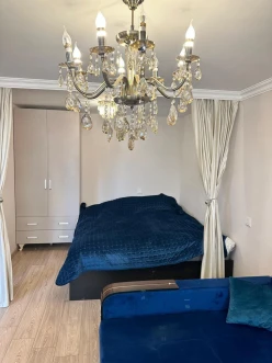 Satılır köhnə tikili 1 otaqlı 40 m²,  Elmlər Akademiyası m.-16