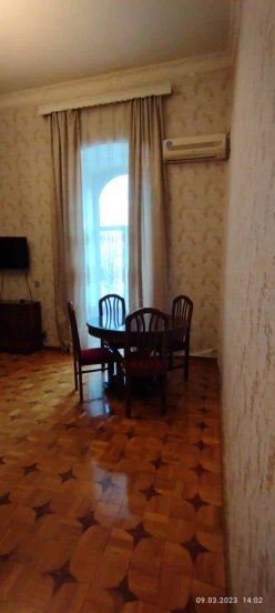 İcarə köhnə tikili 2 otaqlı 80 m²,  Sahil m.-6