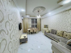 İcarə yeni tikili 2 otaqlı 100 m²,  28 May m.-9