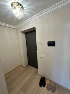 Satılır köhnə tikili 1 otaqlı 40 m²,  Elmlər Akademiyası m.-12