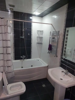 İcarə yeni tikili 3 otaqlı 132 m²,  Nəriman Nərimanov m.-19