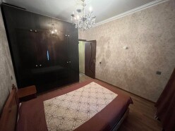 Satılır köhnə tikili 2 otaqlı 50 m²,  Həzi Aslanov m.-4