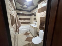 Satılır köhnə tikili 2 otaqlı 50 m²,  Həzi Aslanov m.-11