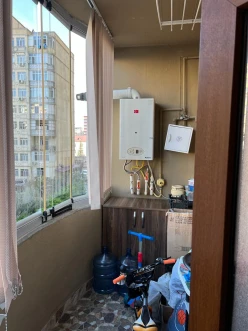 Satılır yeni tikili 2 otaqlı 62 m², İnşaatçılar m.-17