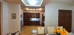 Satılır yeni tikili 7 otaqlı 324 m², Nərimanov r.-6