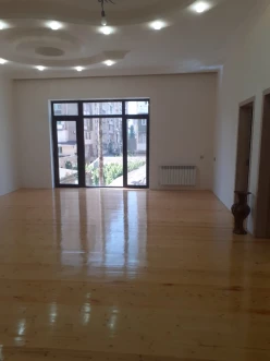 Satılır ev/villa 8 otaqlı 240 m², İnşaatçılar m.-2