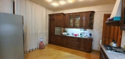 Satılır yeni tikili 7 otaqlı 324 m², Nərimanov r.-7