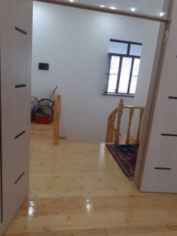 Satılır ev/villa 8 otaqlı 240 m², İnşaatçılar m.-3