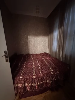 Satılır köhnə tikili 2 otaqlı 40 m²,  20 yanvar m.-11