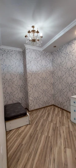 İcarə yeni tikili 3 otaqlı 100 m²,  Memar Əcəmi m.-7