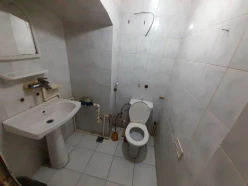 Satılır obyekt 60 m²,  28 May m.-10