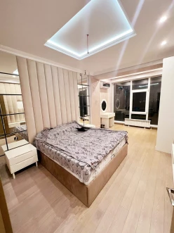 Satılır yeni tikili 3 otaqlı 131 m², Qara Qarayev m.-3