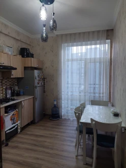 Satılır yeni tikili 4 otaqlı 110 m², İnşaatçılar m.-2