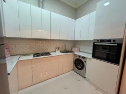 Satılır yeni tikili 3 otaqlı 71 m², Qara Qarayev m.-6