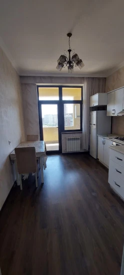 İcarə yeni tikili 1 otaqlı 60 m², Memar Əcəmi m.-7